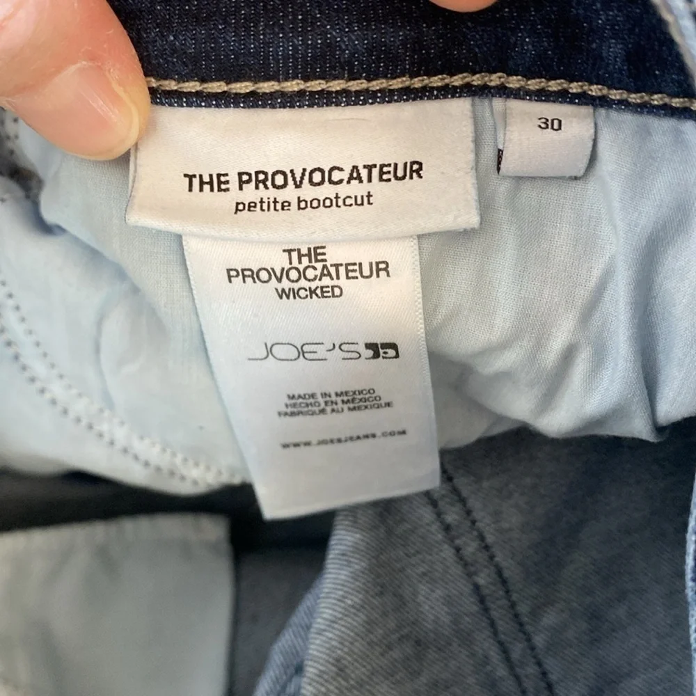 Joe’s Jeans the provocateur wicked flared jeans size 30 EUC